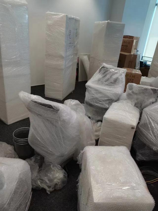 專業個人搬家,居民搬家,長途搬家,企事業單位搬遷,工廠搬遷,倉庫轉倉